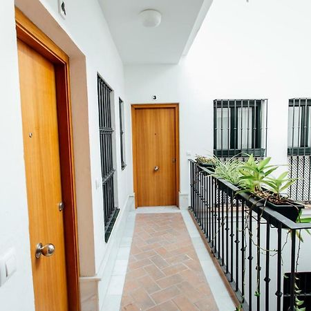 Апартаменты Bright Duplex W/ Terrace Севилья Экстерьер фото